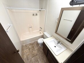 413 N Cherry St in Townsend, MT - Building Photo - Building Photo