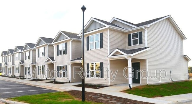 property at 26 River Stancil Dr