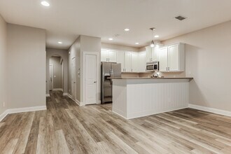 13406 Ocean Mist Dr in Jacksonville, FL - Building Photo - Building Photo