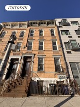 410 Thomas S Boyland St in Brooklyn, NY - Foto de edificio - Building Photo