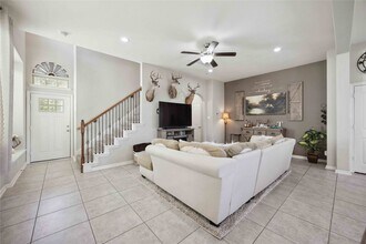 323 Biltmore Loop in Montgomery, TX - Building Photo - Building Photo