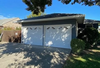 1083 Thompson Ave in Yuba City, CA - Building Photo - Building Photo