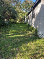 325 S Franklin St in Daytona Beach, FL - Building Photo