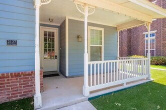 2127 10th St in Lubbock, TX - Building Photo - Building Photo