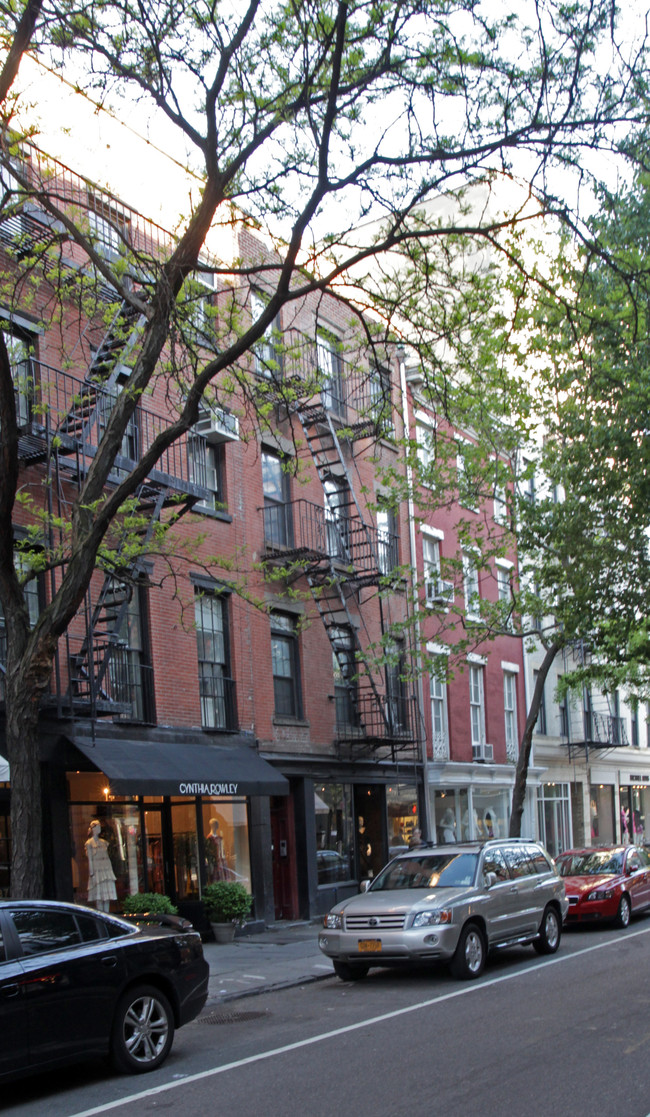 378 Bleecker St in New York, NY - Foto de edificio - Building Photo
