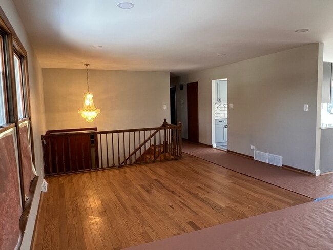 530 N Arizona Ave in Glenwood, IL - Building Photo - Building Photo