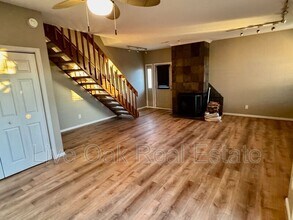 2211 W Sail Ln in Virginia Beach, VA - Building Photo - Building Photo