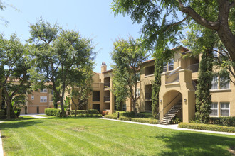 Serrano Apartment Homes in Irvine, CA - Building Photo - Building Photo