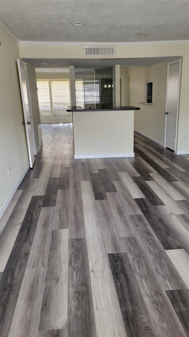 8367 Nairn St in Houston, TX - Building Photo - Building Photo