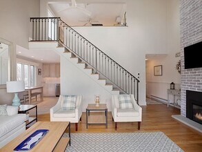 135 Ocean Ave in Kennebunkport, ME - Building Photo - Building Photo
