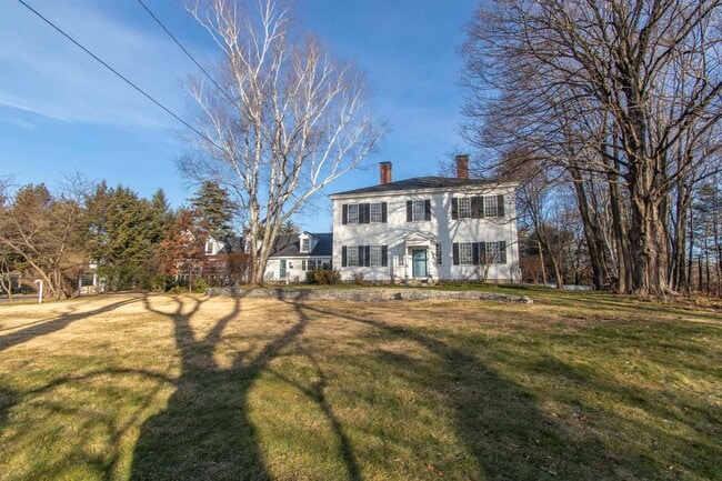 property at 267 N River Rd