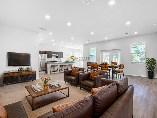 27287 Deep Creek Blvd in Punta Gorda, FL - Building Photo - Building Photo