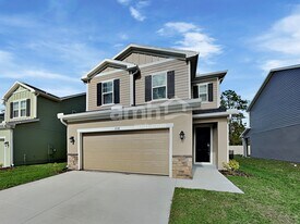 2538 Feather Crst Dr in St. Cloud, FL - Building Photo