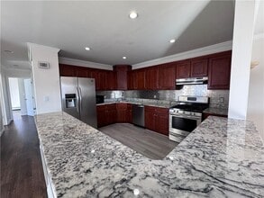 1-81 Beach 98th St in Queens, NY - Building Photo - Building Photo