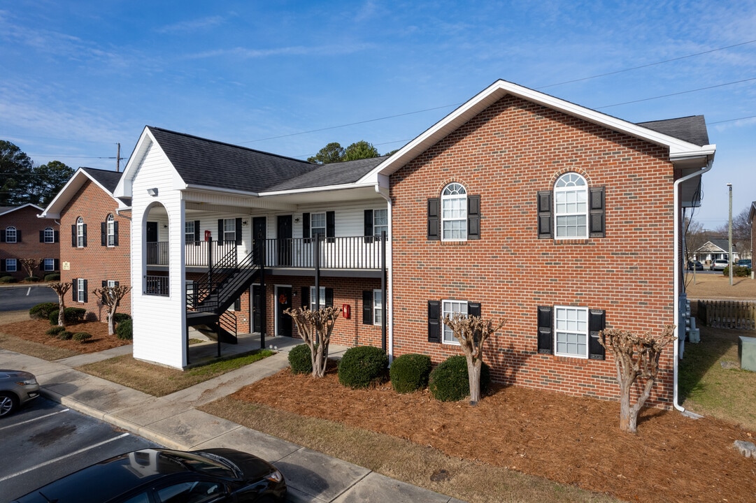 Georgetowne Apartments @ 405 Speight Ave in Tarboro, NC - Foto de edificio