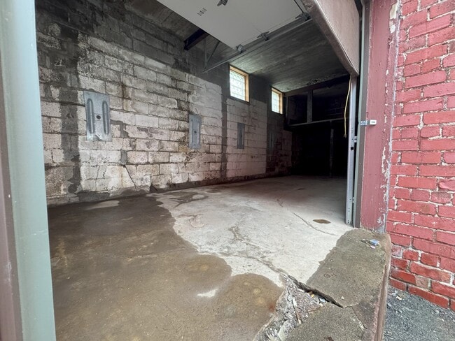 439 Railroad St, Unit Storage