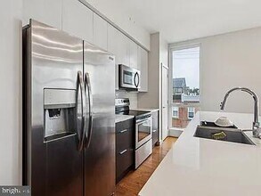 820 E Thompson St in Philadelphia, PA - Building Photo - Building Photo