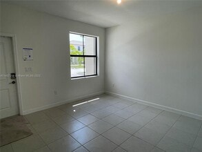 23450 SW 127th Pl in Princeton, FL - Building Photo - Building Photo