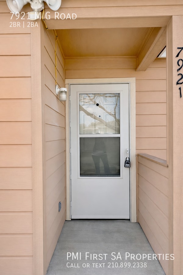 7921 M G Rd in San Antonio, TX - Building Photo - Building Photo