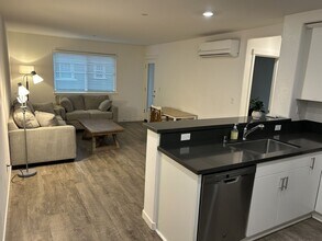 1408 Mauro Pietro Dr in Petaluma, CA - Building Photo - Building Photo