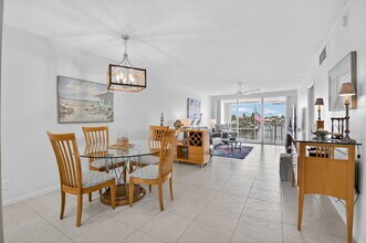3100 S Ocean Blvd in Highland Beach, FL - Building Photo - Building Photo