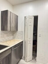 4279 NE 10th Ct in Homestead, FL - Building Photo - Building Photo