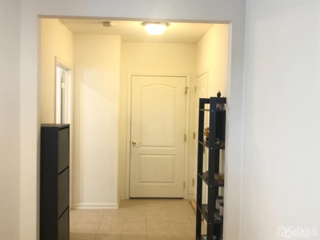 2121 Edward Stec Blvd in Edison, NJ - Building Photo - Building Photo