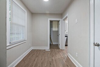 207 Windsor Dr in Fayetteville, NC - Building Photo - Building Photo