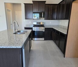 4022 Silver Springs Road NE in Rio Rancho, NM - Building Photo - Building Photo