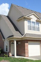 4041 Cornerstone Dr in Canton, MI - Building Photo