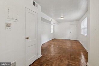 500 Tennessee Ave NE in Washington, DC - Building Photo - Building Photo