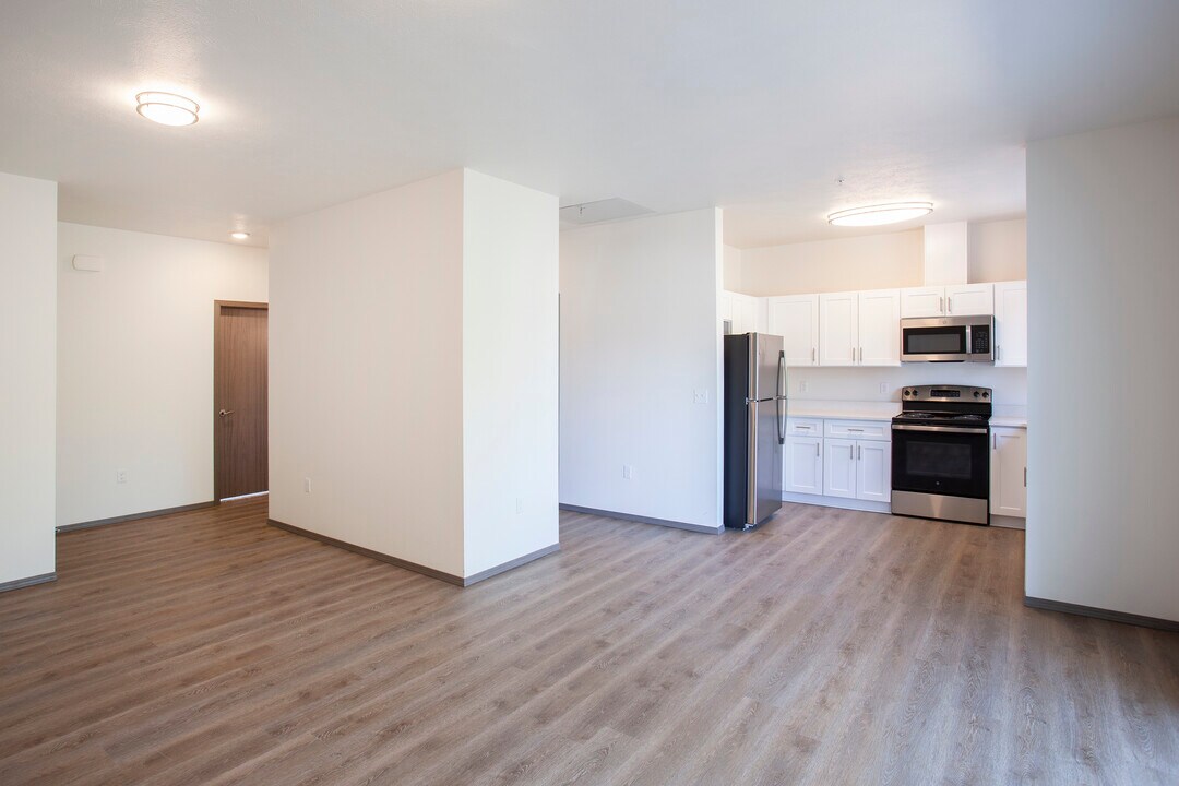 4th Avenue Homes in Spokane Valley, WA - Building Photo