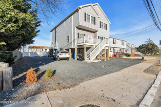 308 NJ-37 in Toms River, NJ - Building Photo - Building Photo