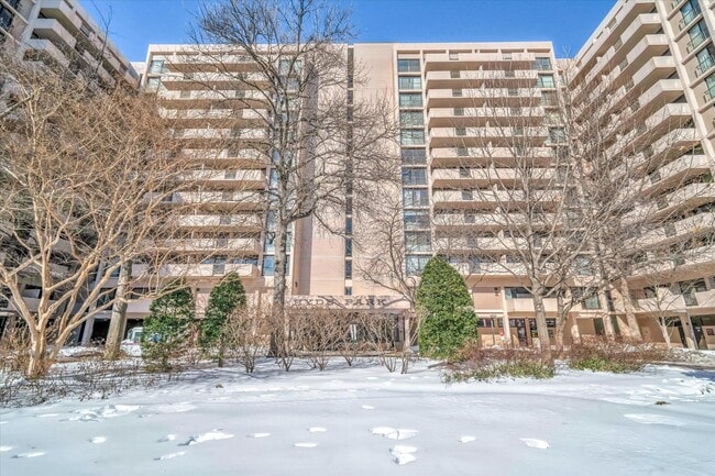 property at 4141 Henderson Rd