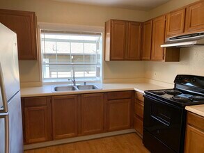 515 Canyon Oaks Dr in Oakland, CA - Building Photo - Building Photo