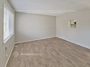 1839 S Mobile St in Aurora, CO - Foto de edificio - Building Photo