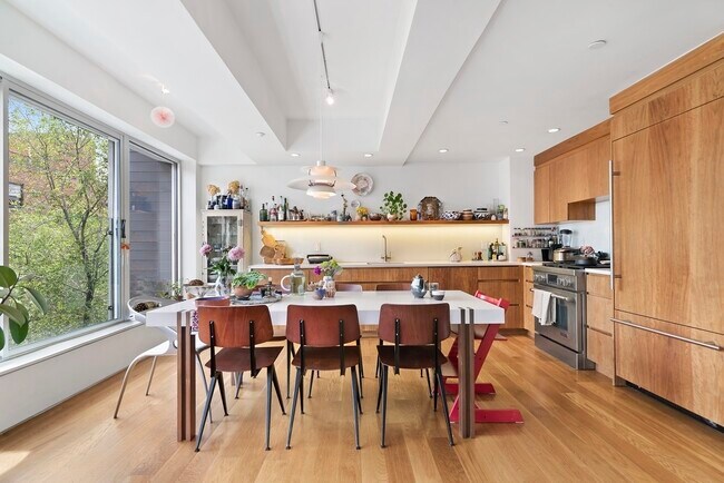142 N 1st St in Brooklyn, NY - Building Photo - Building Photo