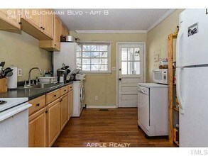 915 N Buchanan Blvd-Unit -Apt B in Durham, NC - Building Photo - Building Photo