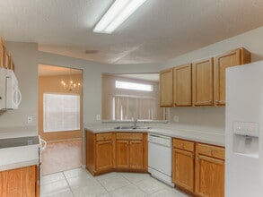 10422 Hunters Haven Blvd in Riverview, FL - Building Photo - Building Photo