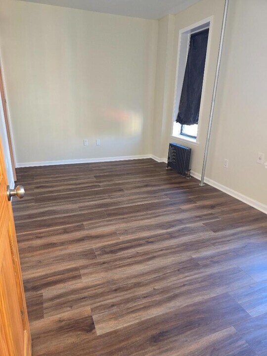 754 Park Pl in Brooklyn, NY - Building Photo