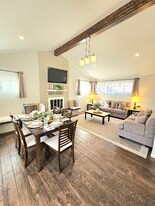 3822 Aragon Dr in San Diego, CA - Building Photo