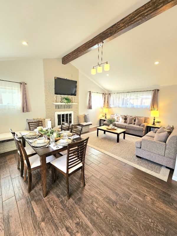 property at 3822 Aragon Dr