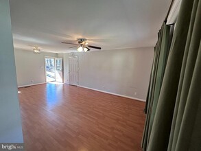 32 Vista Woods Rd in Stafford, VA - Building Photo - Building Photo