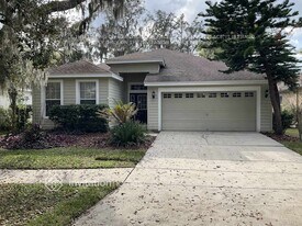 6121 Gannetwood Pl in Lithia, FL - Building Photo