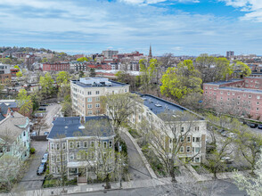 St. Paul Crossing in Brookline, MA - Building Photo - Building Photo