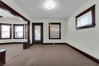 3998 E 54th St in Newburgh Heights, OH - Building Photo - Building Photo