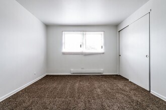 8345-49 S Drexel Ave Chicago, IL 60619 in Chicago, IL - Foto de edificio - Building Photo