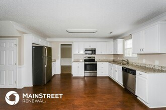 301 Lyman Ct in Mcdonough, GA - Building Photo - Building Photo