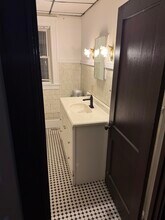 6 13th St, Unit 6 13th street in Attleboro, MA - Building Photo - Building Photo