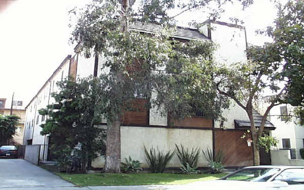 326 N Kenwood St in Glendale, CA - Building Photo - Building Photo